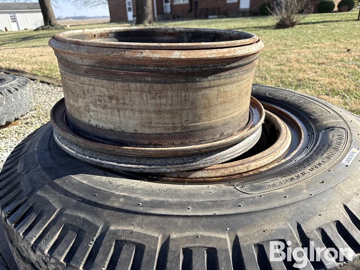 super-highway-10.00-20-truck-tire-&-rims-image-12