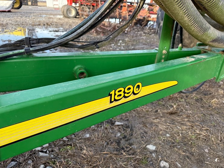 john-deere-1890-image-47