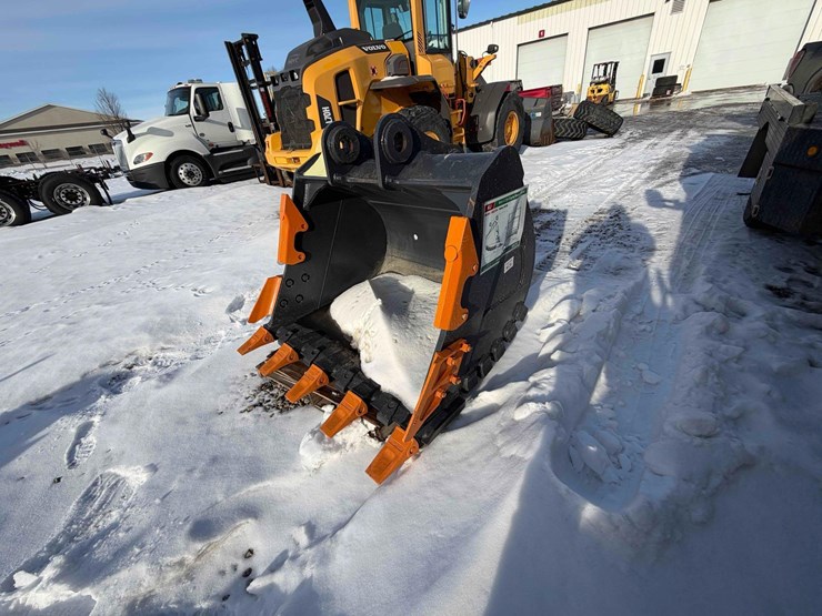 2025-excavator-bucket-image-5