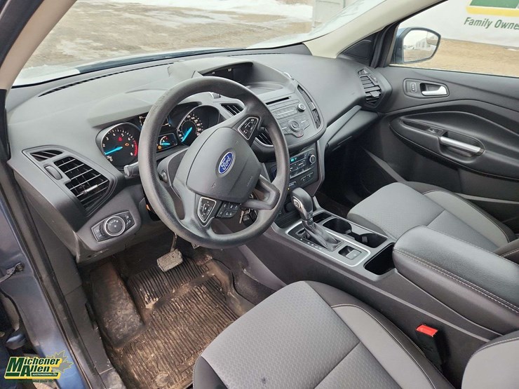 2018-ford-escape-se-image-19