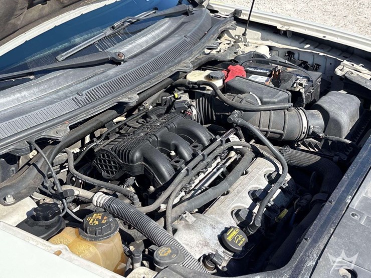 2011-ford-flex-image-7