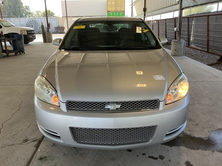 2014-chevrolet-impala-sdn-image-3