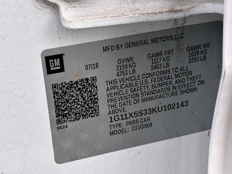 2019-chevrolet-impala-sedan-image-17