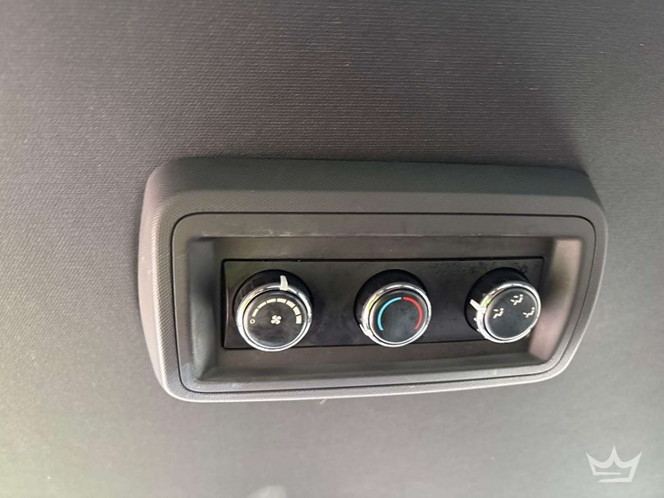 2015-dodge-grand-caravan-image-20