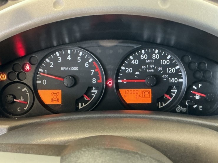 2014-nissan-xterra-image-17