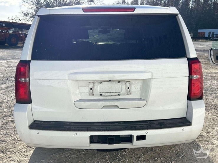 2020-chevrolet-tahoe-image-27