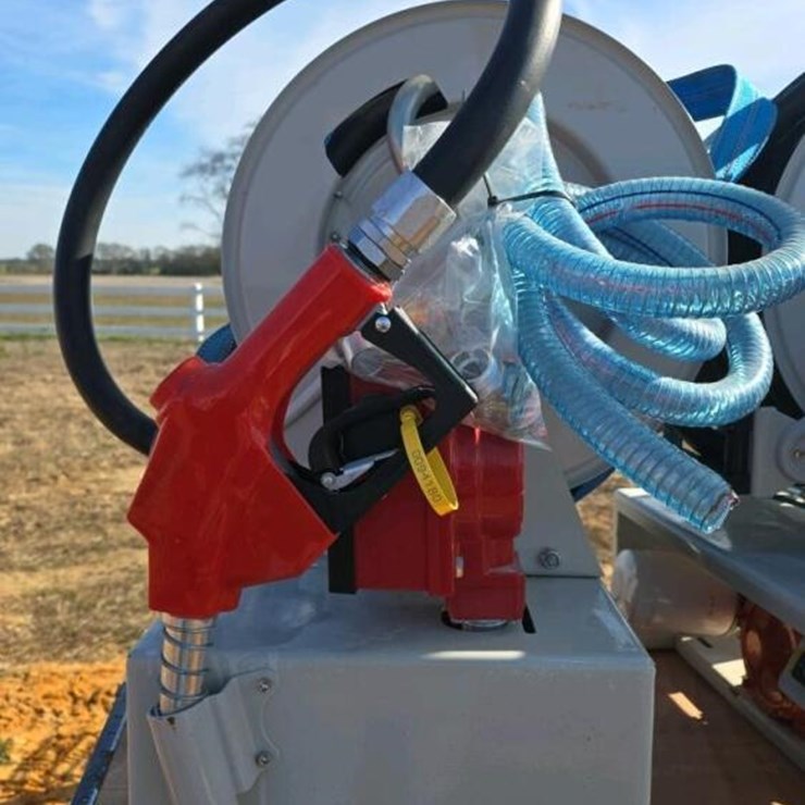 120V FUEL PUMP W/ HOSE, NOZZLE & METER