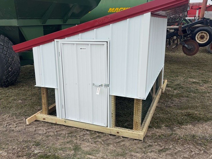 new-chicken-coop,-6x8'-image-2