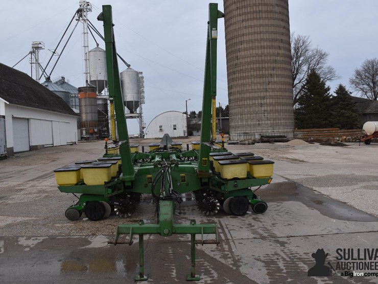 john-deere-7000-image-2