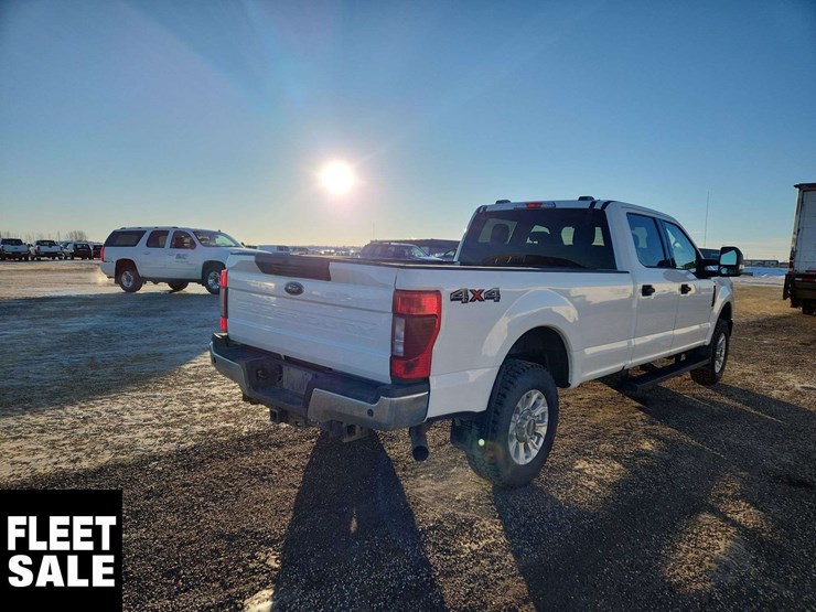 2021-ford-f350-image-4