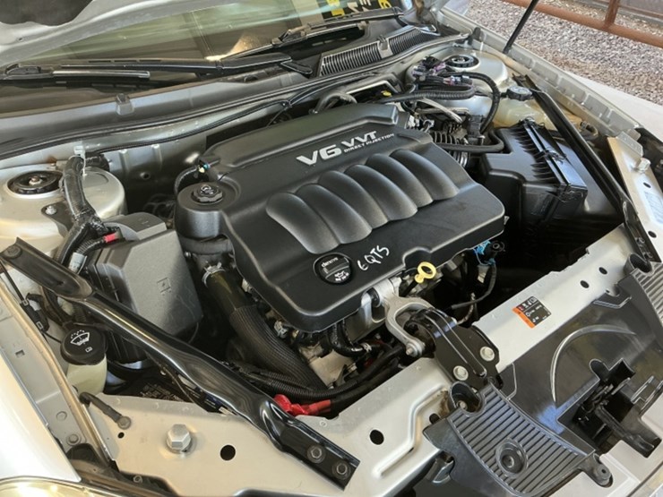 2014-chevrolet-impala-sdn-image-9