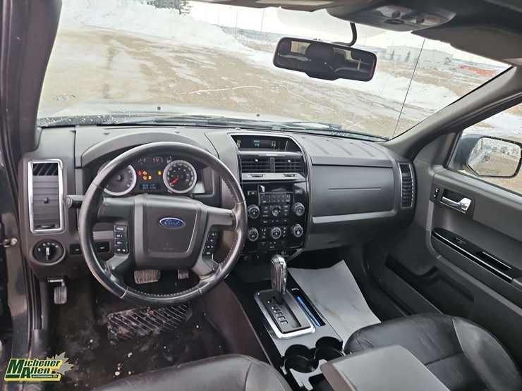 2008-ford-escape-image-19