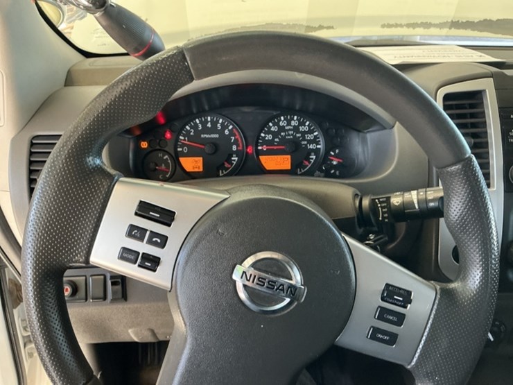 2014-nissan-xterra-image-16