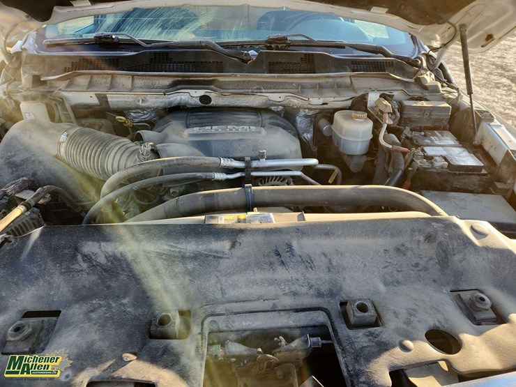 2016-dodge-2500-image-31