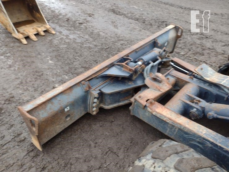 2012-kubota-kx121-3-image-24