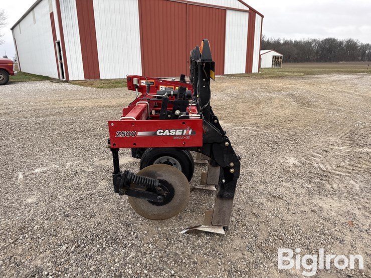 case-ih-2500-image-8