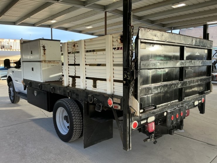 2002-ford-f550-image-5