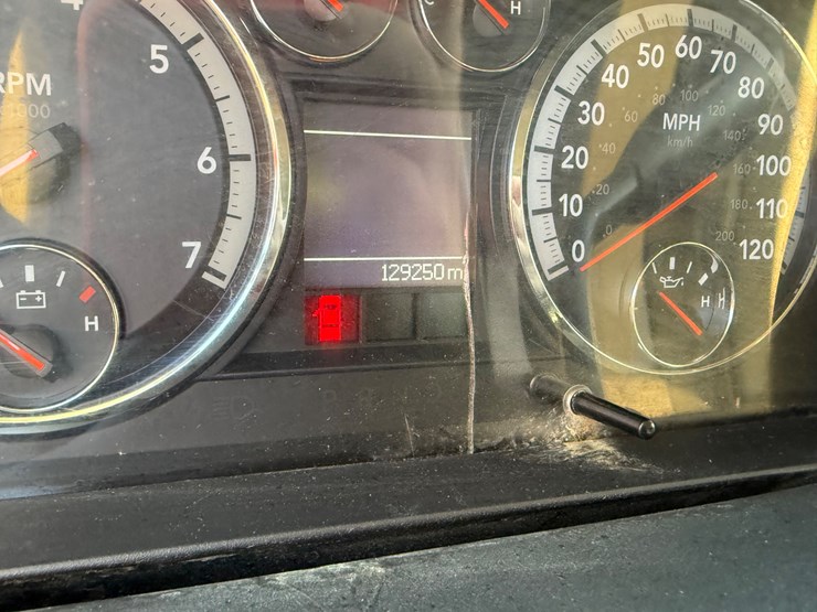 2011-dodge-ram-3500-image-20