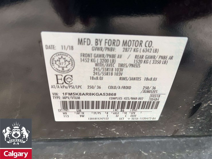 2019-ford-explorer-image-27