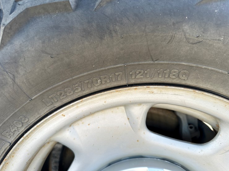 2019-chevrolet-2500-image-5