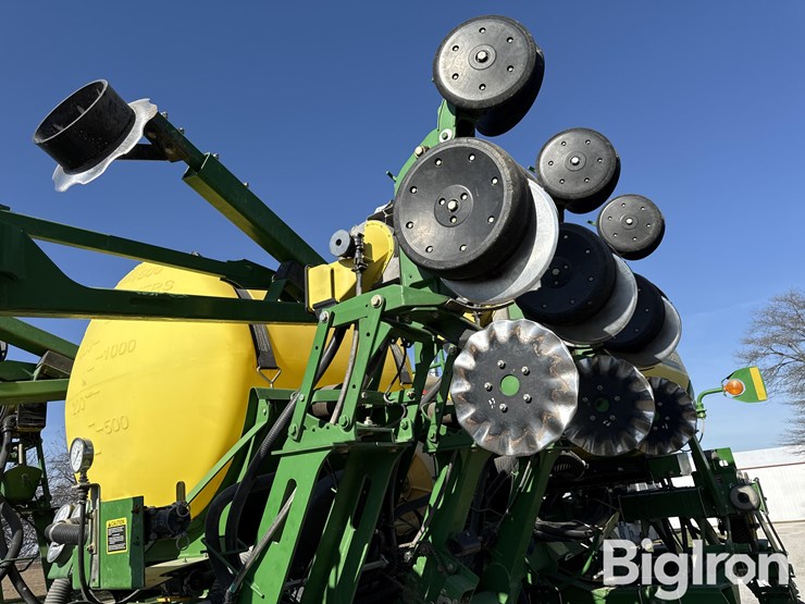 2008-john-deere-1790-ccs-image-19