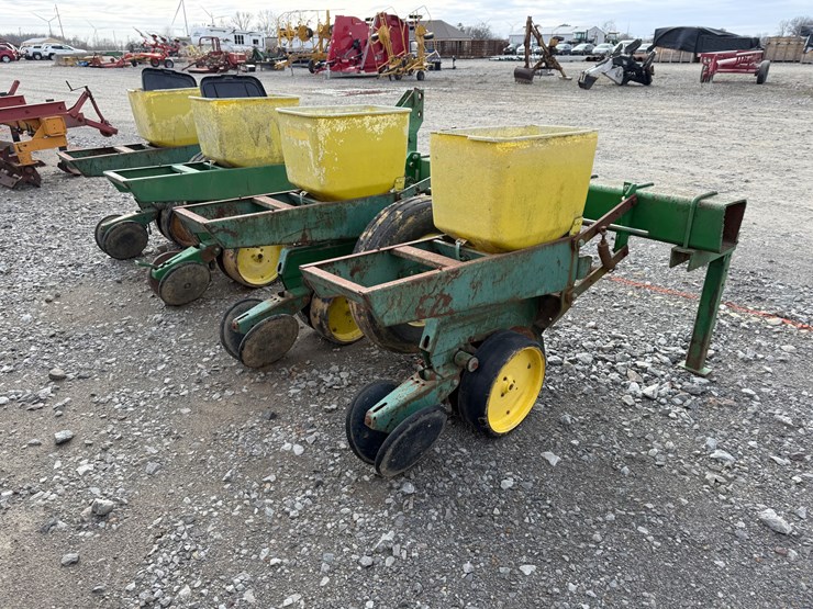 12-john-deere-12-image-3