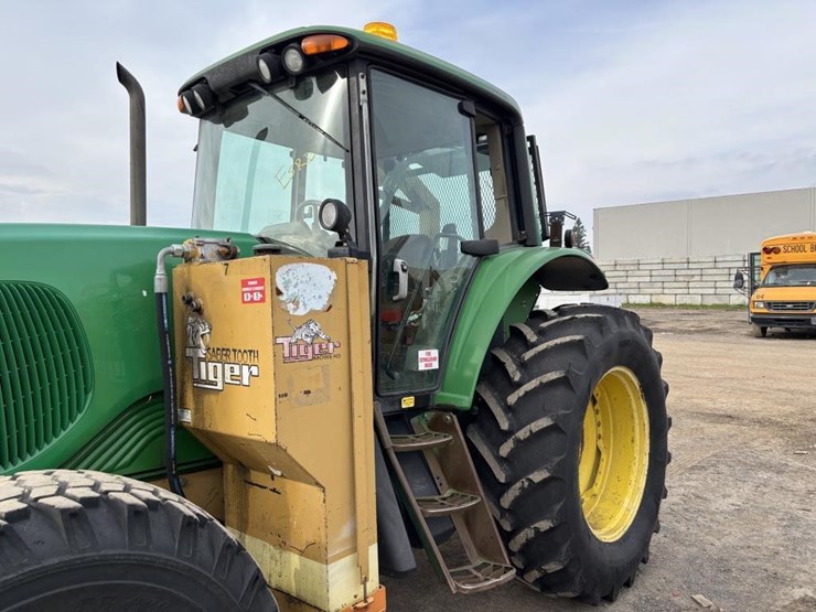 2003-john-deere-7220-image-19