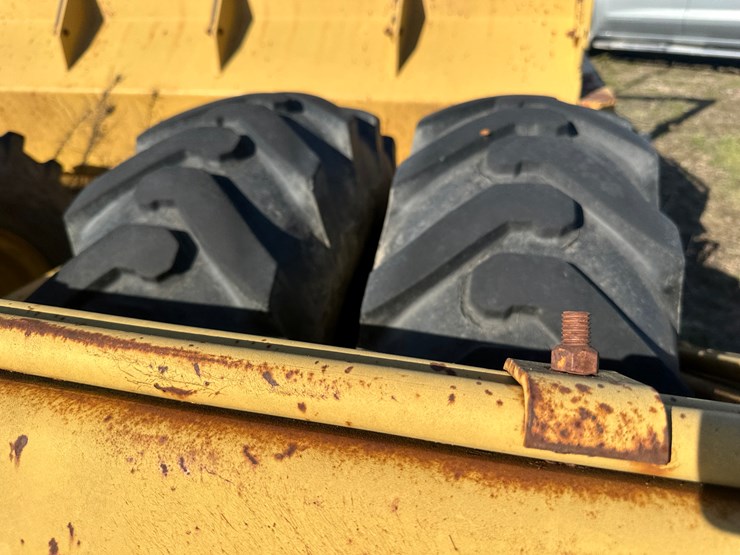 1999-reynolds-10c-image-15