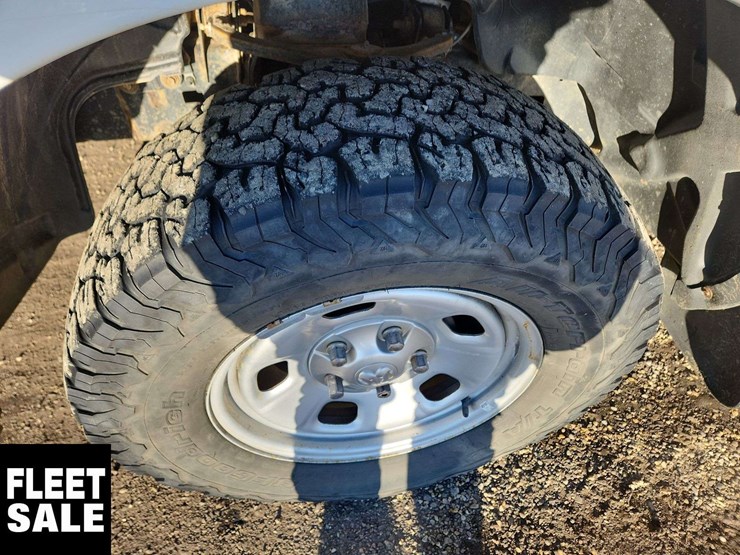 2014-dodge-1500-image-13