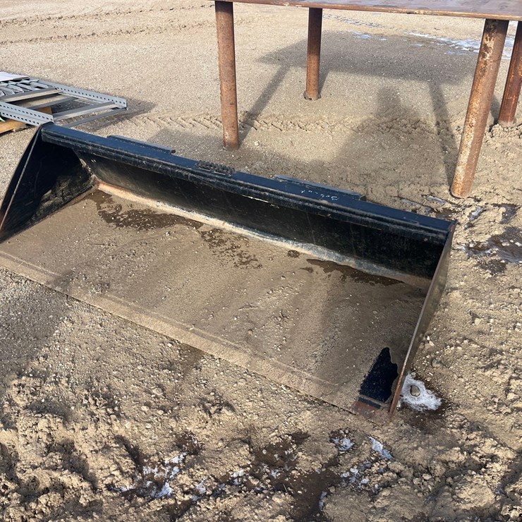 Skidsteer Bucket