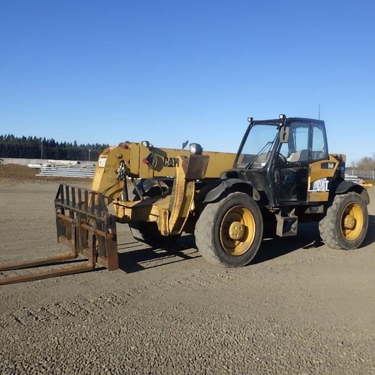 CATERPILLAR TH560B