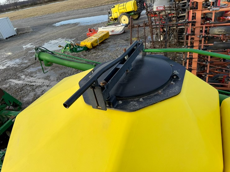 john-deere-1890-image-113