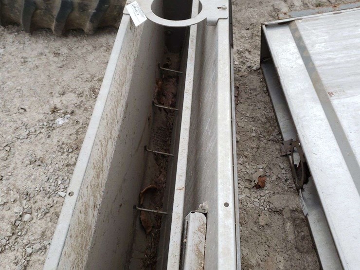 stainless-steel-single-side-hog-feeder-image-2