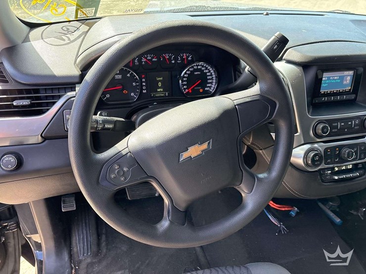 2015-chevrolet-tahoe-image-12