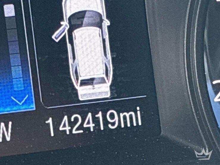 2017-ford-explorer-image-6