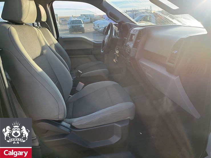 2016-ford-f150-image-18