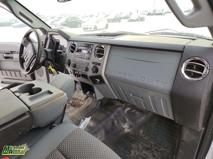 2016-ford-f350-image-15