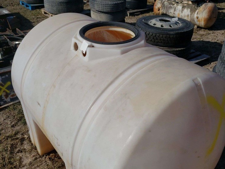 535-gallon-poly-tank,-no-lid-image-5