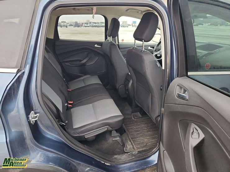 2018-ford-escape-se-image-18