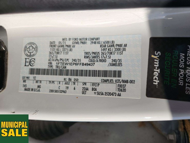 2015-ford-f150-image-33