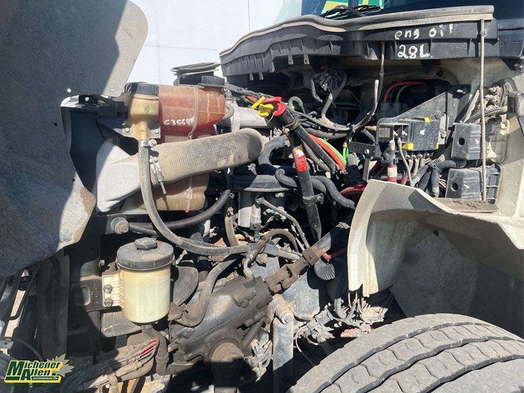 2017-international-workstar-7400-image-18