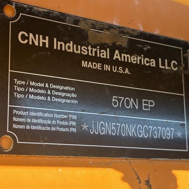 2016 CASE 570N EP