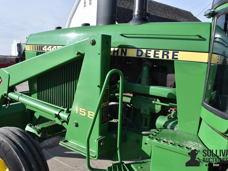 1981-john-deere-4440-image-14