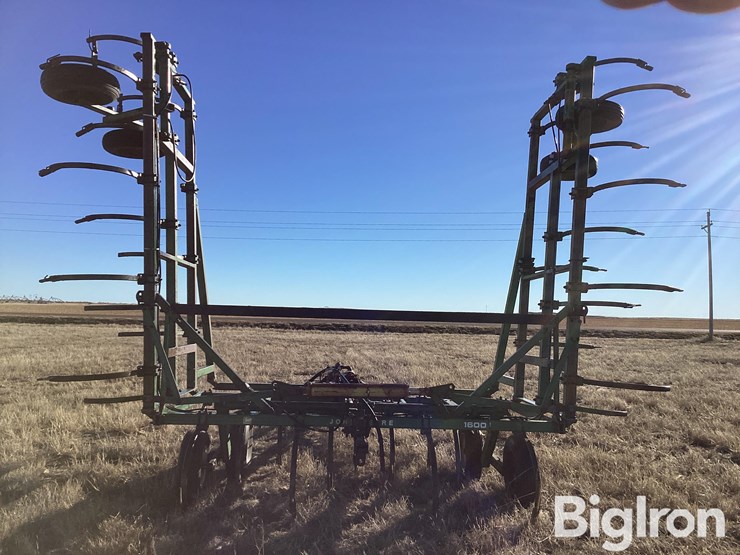 john-deere-1600-image-6