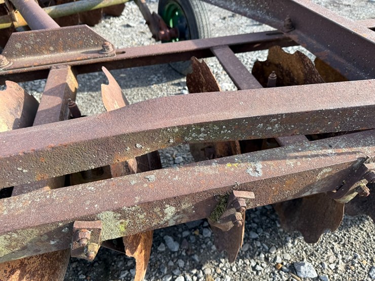 john-deere-7-image-18