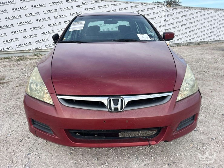2007-honda-accord-sedan-image-24
