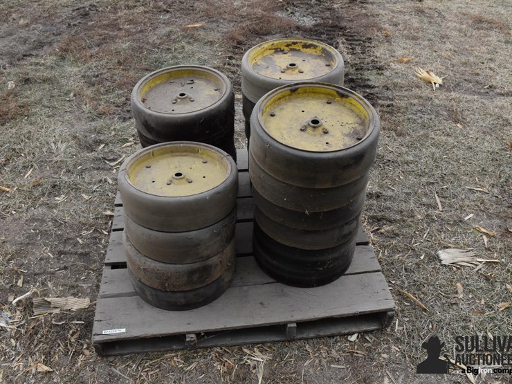 gauge-wheels-image-1