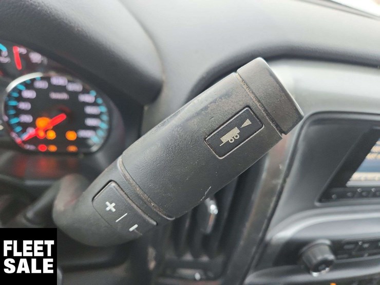 2014-chevrolet-silverado-1500-image-21