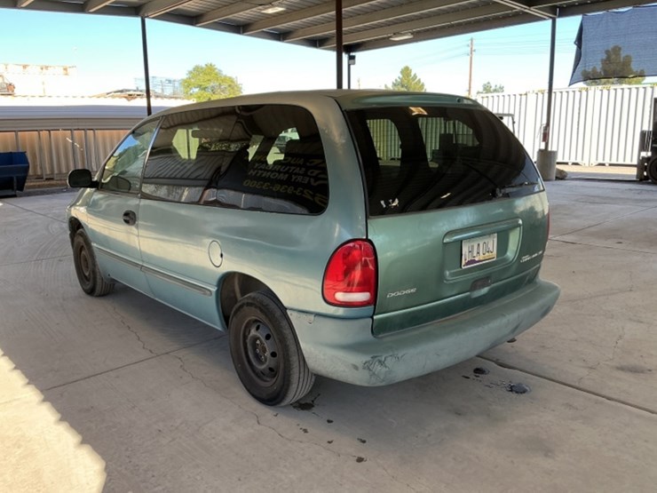 1999-dodge-caravan-image-5