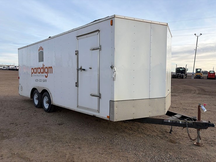 2012-carry-on-enclosed-trailer-image-2